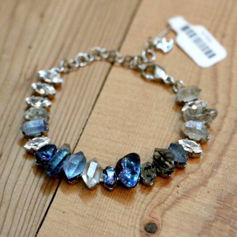 Labradorite, Quartz and Crystal Silver Tone Bracelet - DC Paris - Adjustable